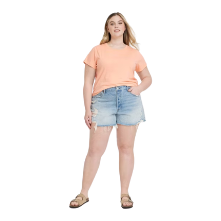 Universal Threads™ Women's Shrunken Short Sleeve T-Shirt