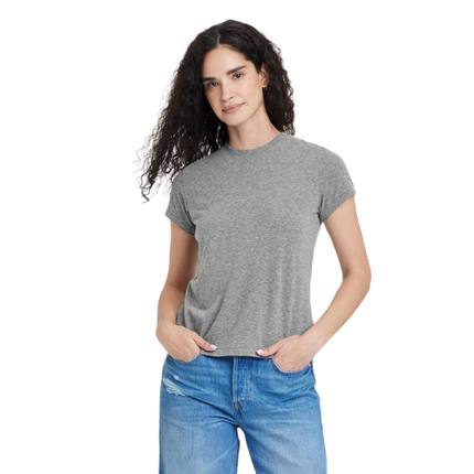 Universal Threads™ Women's Short Sleeve Crewneck